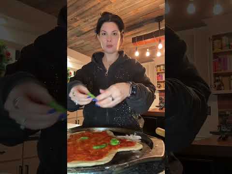 Valentines pizza ft #aelfriceden @aelfriceden_official #amazonfashion #tiktokshop #tts #amazonhome