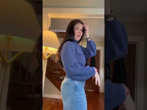 Cropped turtle neck in every color