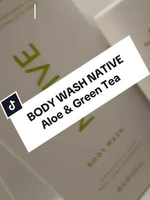 #complimentary #GiftedbyNative #AloeGreenTeaBodyWash Ok, this shower gel smells 🤌🏻 of fresh aloe and green tea with clean and relaxing vibes, spa type in your bathroom. 🌱🍃 It has green notes, a touch of pear and soft musk that make the shower super pleasant without being cloying. @influenster @Native