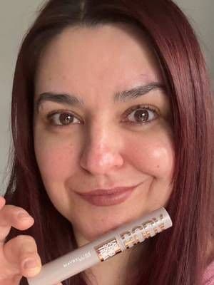 Testing whether Maybelline Body Mascara really delivers lift and hold 👀 No lash curler, just the Q-tip test. As you can see in the video, it passes the test ✨ Would you try this mascara? @MaybellineUK #ad #Maybelline #MaybellineBodyMascara #LorealistarUK #DitchTheCurler
