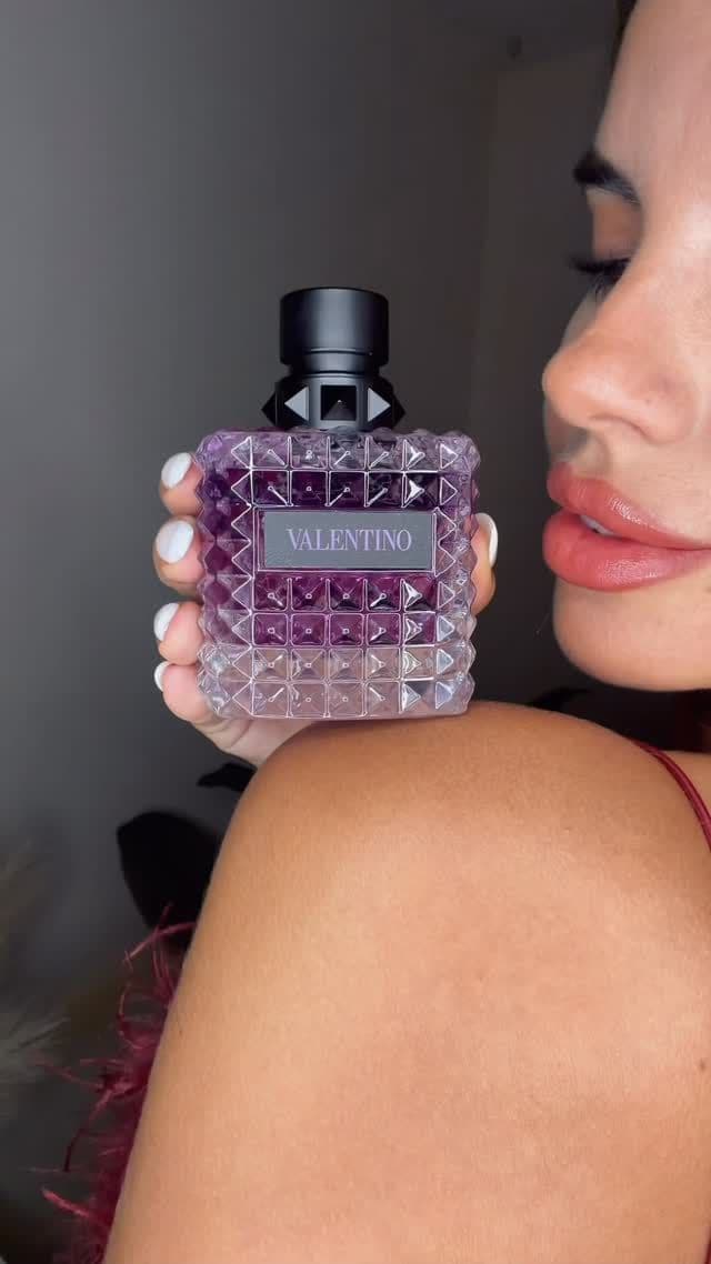 This is what confidence smells like, @valentino.beauty
๐ Born in Roma, made to stand out ๐
#giftedbyvalentinobeauty