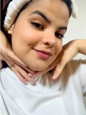 Mi rutina de noche rápida en 2 pasos ✨💛 #garnierskincare #frescoComoRaspadilla #publicidad #garnierfm @For_Me
