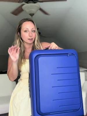 The good news is that this luggage comes in multiple colors because I am going to need to order one for the whole family. The laptop compartment is a game changer. You can check these out at the link in my bio and use code INFG-26THECOURTNEYNIELSON10 for 10% off for new customers. @onequince #QuincePartner #luggage #quince #travel