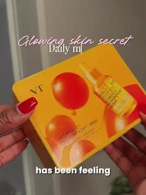 Summer skincare has officially started โ๏ธ๐ Iโve been reaching for these VT Vitamin C Astaxanthin masks whenever my skin feels a little dull or tired from the heat ๐ฟโจ I love how lightweight the essence feels, and the refreshing yuzu scent makes them even nicer to use during summer ๐๐ค They come in both a 30-sheet daily version and a 7-day pack, so you can pick whichever fits your routine best ๐ซง One thing I like to do is use any leftover essence on my neck, elbows, and arms instead of letting it go to waste ๐โจ If youโre looking for an easy sheet mask to add to your summer skincare routine, this one is worth checking out ๐ @vtcosmetics_official #PR #VT #JapanSkincare #MaskPack