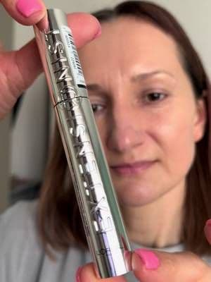 L’oreal Paris Extentionist Mascara #loreal #tiktokshop #fyp #viralvideos #lashextension
