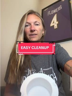 You need this silicone insert if you have a waxing kit! It makes clean up so simple and easy! #ad #tresswellness #siliconeinsert #wax #waxing