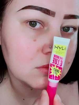 @NYX Professional Makeup Craxy Lift Brow Glue ✨ #nyxcosmetics #nyxbrowglue #dealsforyoudays #tiktokshopsummerglowup #browglue