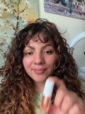 NOONI Tinting Lip Oils hidratan intensamente mientras aportan un toque de color natural y un acabado brillante. #nooni #lipoil #kbeauty #tinting #tiktokshop @NOONI