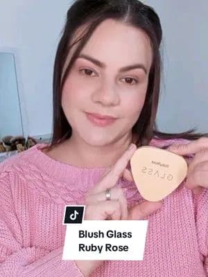 Testei o Blush Glass BG50 da @Ruby Rose Maquiagem . #blush #maquiagem #tiktokshopchegou