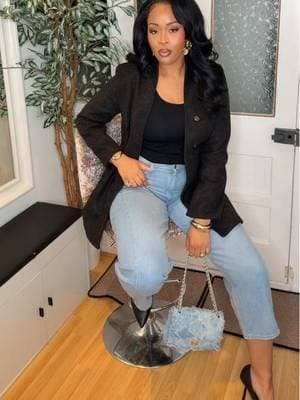 Jacket 100/100😍 Bag 100/100🔥 Barrel trousers from @Primark Heels from @prettylittlething #denimbag #berbish #fashiontiktok #ootd #TikTokMadeMeBuyIt