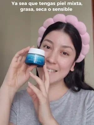 Hacer mi skincare me da paz 🤍 Y usar los productos adecuados para mi piel es super importante para cuidarla, esta crema hidratante Mineral 89 de @Vichy Laboratoires es perfecta porque hidrata, calma y protege ✨️🫶🏻 #vichyskincare #mineral89 #skincaretime #skincareblog #skincareperu #skincareroutinr #cuidadodelapiel #cuidadofacial #publicidad #skincare101 #skincaretips