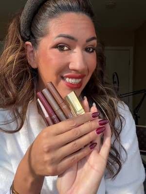 Soft, toasted winter glow ✨ using my new @L’Oréal Paris favorites. The shadow sticks + burgundy mascara combo is everything this season. Would you wear this look? 👀✨ #GiftedByLOrealParis #makeup #ToastedMakeup #BronzeMakeup #WinterMakeup