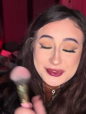If you are looking for new makeup brushes The @PLOUISE brushes are currently on sale! #plouise #makeupbrushes #makeup #springsale #tiktokmademebuyit
