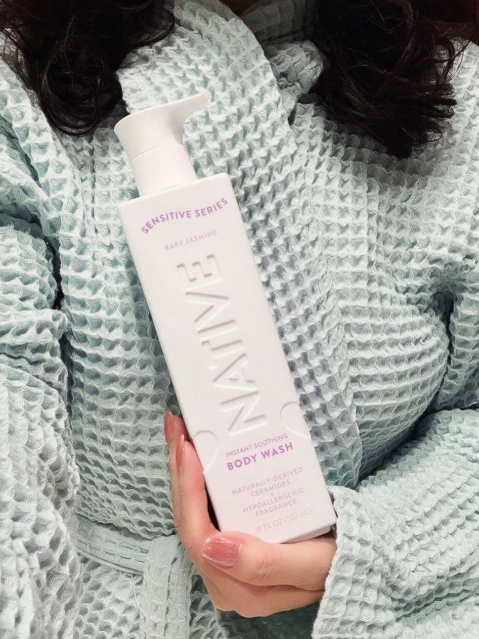 Native Sensative Series body wash has a creamy lather that is so nice! 🫧 It’s hypoallergenic and doesn’t have any harsh