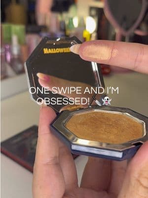 Calling all horror makeup lovers! 👻✨ These Glamlite Must Have Highlighters are seriously next level. The buttery, ultra-smooth formula is packed with light-reflecting pigments for a radiant glow that can go from subtle shimmer to full-on blinding highlight. 💀🔦 Infused with Vitamin E, buildable, non-chalky, and available in iconic horror-inspired packaging like Halloween. Perfect for makeup lovers who want glow that actually shows up and lasts. ✨ Which one would you pick? 👀 @Glamlite #glamlite #dealsforyoudays #dfyd #summerfinds #tiktokshopcreatorpicks