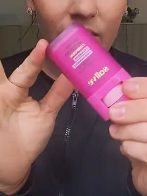 Bastão Antiatrito Sallve #viraltiktokshop #tiktokshop #tiktokshopbr99