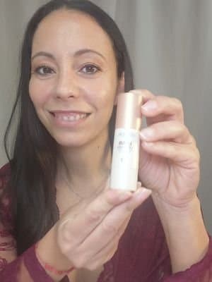 BRILLO DE PIEL DE CRISTAL ✨ El Lumi Highlighter de L'Oréal Paris te deja un glow natural INCREÍBLE 💖 efecto buena cara al instante, súper fácil de aplicar y perfecto para el día a día… @L’Oréal Paris #tiktokshop #makeup #highlighter #glowup #pielradiante