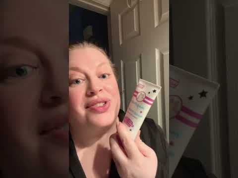 If you know the “thigh adjustment walk” then this video is for YOU 😭☀️ I swear this little product