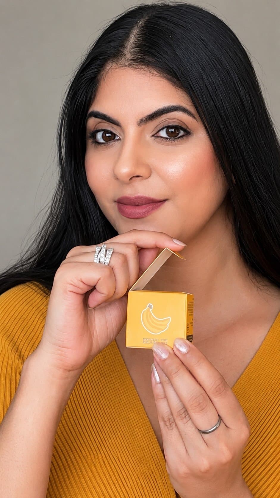 The $5 lip balm everyone seems to be adding to their cart... and now I get why. 🍯💛
Meet Bee Balm @mybeebalmco , the ad