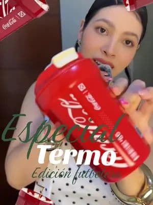 🔥 ¡ALERTA DE DESCUENTAZO! 🔥 Si eres fan del fútbol y de la Coca-Cola bien helada, este Termo Diamante Pro te va a encantar 🏆. Es de acero inoxidable premium, trae base antideslizante y lo mejor de todo es que aguanta lo frío hasta por 15 horas seguidas 🥶❄️.#promoción #cocacola #tiktokshop #vivelapasiondelfutbol