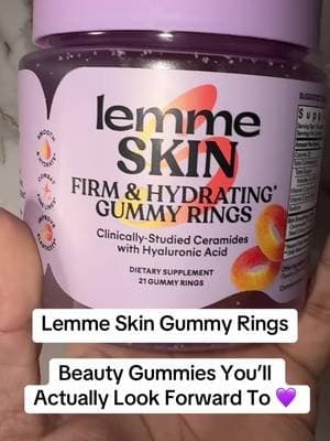 Treat your skin from the inside out with Lemme Skin Gummy Rings. Formulated to support hydration, skin elasticity, and a