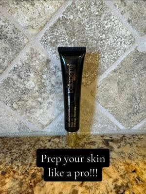 ✨ #Gifted and glowing thanks to @bellapierreCosmticsUS! ✨ The HD Smoothing Primer is seriously a makeup game changer — it’s lightweight, silky, and glides on like a dream. This primer doesn’t just prep your skin; it hydrates dry patches, smooths fine lines, minimizes pores, and controls shine all day long. Whether I wear it alone for a soft-focus, velvety finish or layer it under foundation, it creates the perfect flawless base that keeps makeup fresh from morning to night. No more dryness or uneven texture—just smooth, breathable skin ready for anything. If you want that picture-perfect finish every time, this primer is a must-have! Check it out here: https://amzn.to/43JEYNc #bellapierrecosmetics #hdsmoothingprimer #flawlessmakeup #thisis57 #midlifelifestyle #sponsored #ad