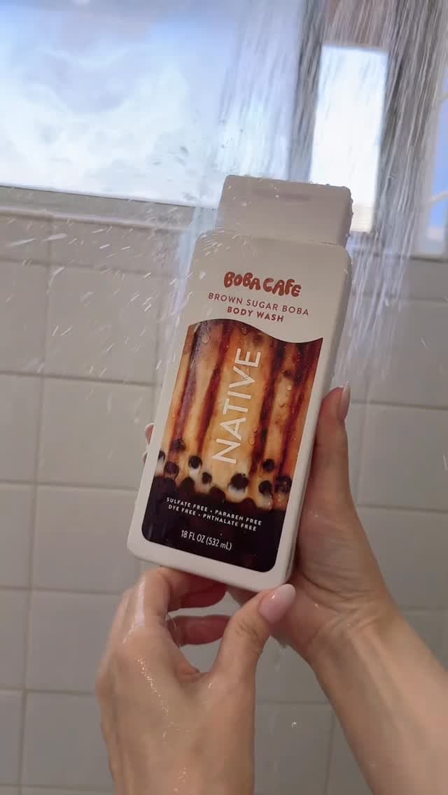 Love this brown sugar boba scented body wash! The scent is warm, sweet and so delicious. It has a thick texture that lat