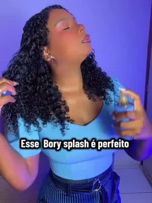 ✨ BODY SPLASH ATHENA GLOW – AURA BEAUTY 😍💖 Aquele cheirinho irresistível que deixa você perfumada e cheia de confiança o dia inteiro! 🌸✨ O Body Splash Athena Glow é perfeito para quem ama fragrâncias leves e marcantes. ✔️ Fragrância feminina e sofisticada ✔️ Sensação de frescor prolongada ✔️ Ideal para usar após o banho ou no dia a dia ✔️ Perfeito para levar na bolsa e reaplicar quando quiser 💖 Fique cheirosa em qualquer ocasião com uma fragrância que encanta por onde passa! 💸 Qualidade e perfume incrível por um preço que vale a pena! 🛒 Clica no carrinho laranja garante o seu agora! 💬 Comenta “EU QUERO” que eu te mando o link! 🔥 @Aura Beauty Club #tiktokshopbrasil #aurabeauty #athenaglow #bodysplash #perfumefeminino