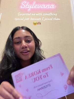 Like wym u need my signature?↔️? and um the lineup is insaneee, literally every skincare product I have been waiting to buy for this month! @Stylevana Influencers @Stylevana thank you!?? #koreanskincare #prpackage #microinfluencer #fyp #unboxing
