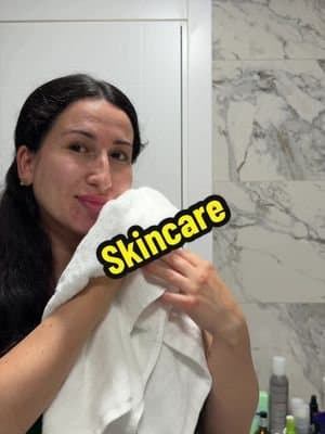 ✨ Double cleansing but make it juicy 🍇💖 Trying the By Juccy cleansing duo and my skin feels so fresh & glowy already! 🍇 Vinoberry Blended Cleansing Oil Removes makeup + SPF so gently 💖 Gooseberry AHA Jelly Cleanser Leaves the skin clean, smooth & juicy ✨ You can find them on YesStyle 💕 Use my discount code: MIXS03904ED #yesstyle #yesstyleinfluencer #ugc #kbeauty #skincare @YesStyle @YesStyleInfluencers @by juccy