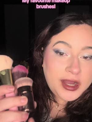 My top 3 makeup brushes!#plouise #maangebrushes #madebymitchell #tiktokmademebuyit #dealdrops