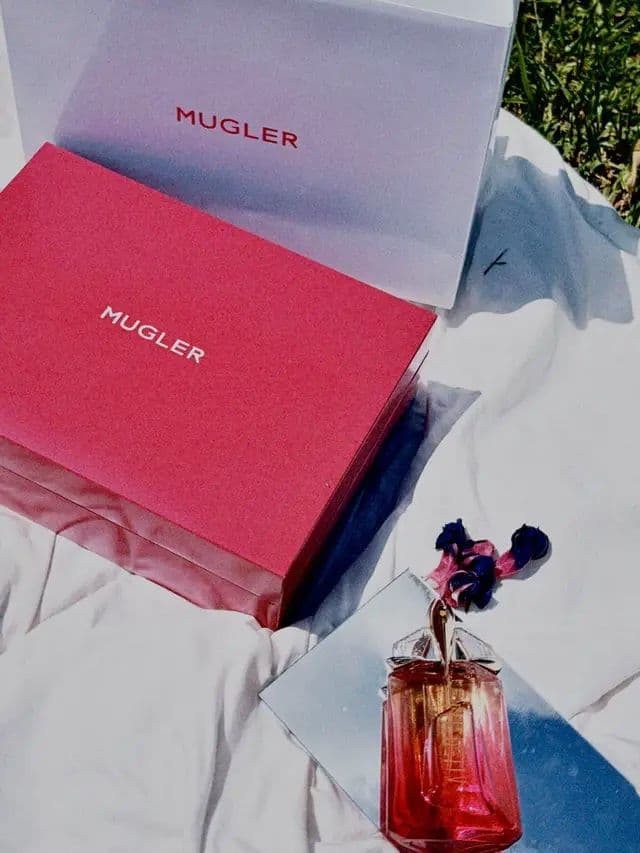 #ad, #Mugler #GlamCrew #DisChem #AlienPulp @dischem_pharmacies
