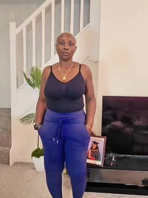 This jogger pant Nd shaper bodysuit does it. @halara_uk @Nebility-UK Comfy and convenient #halara #bodysuit #shapewear #TiktokMadeMeBuyIt