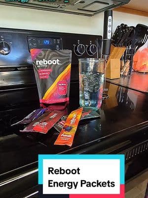 Okayyy Reboot… I see you 👀⚡ Zero sugar energy drink mix PLUS creatine monohydrate, L-theanine, L-tyrosine & Alpha-GPC?! These convenient energy drink sticks are made for those days when you need energy AND focus without reaching for another sugary drink. And the variety pack means I don’t have to commit to just one flavor 🙌 Which flavor are you trying first? 👇 #energy #focus #creatine #drink #tiktokshopbacktoschool