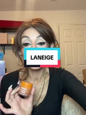 @laneige_us #LANEIGE #TikTokShopCreatorPics incredible lip, serum and lip 👄 sleep in mass nourishing and hydrated for the dry fall winter smooth soft lips yes please #T#TikTokShopBlackFridayT#TikTokShopCyberMondays#spotlightfinds