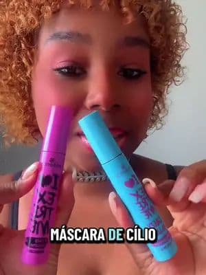 ✨ KIT COM 2 MÁSCARAS DE CÍLIOS ESSENCE 😍💖 Quer cílios incríveis sem gastar uma fortuna? 🔥 Esse kit com 2 máscaras da Essence é perfeito para deixar seus cílios mais longos, volumosos e definidos! ✨ ✔️ Efeito volume e alongamento ✔️ Não empelota os fios ✔️ Aplicação fácil e uniforme ✔️ Ideal para maquiagem do dia a dia ou ocasiões especiais 💖 O combo perfeito para destacar ainda mais o seu olhar! 💸 Kit com ótimo custo-benefício e qualidade que conquistou milhares de apaixonadas por maquiagem! 🛒 Clica no link e garante o seu agora! 💬 Comenta “EU QUERO” que eu te mando o link 🔥 #tiktokshopbrasil #essence #mascaradecilios #makeup #maquiagem @essence Brasil @essence.cosmetics