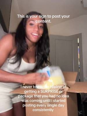 when you finally realize people who hate on you for posting are literally just jealous because they don’t have the confidence to do it is when you achieve the greatest. @Batiste i love you guys🩷 #postyourcontent #socialmediatips #howtogrow #contentcreator #pr #packages