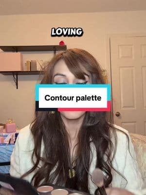 Amazing contour palette such high-performing powders they blend like butter #TikTokShopJumpstartSale #TikTokShopCreatorPics #tiktokshopspotlightfinds #SpotlightFines #elizabethmottcosmetics @Elizabeth Mott