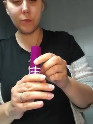 #publicidad Probando el corrector en stick multiuso de colágeno que sirva para ojera, líneas de expresión y labios. El todo en 1 que necesitas y que se nota bien hidratada tu piel desde la primera aplicación. #drmelaxin #YesStyle #yesstyleinfluencers #si
