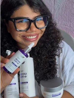 ✨ ¿Cabello más fuerte con skincare capilar? 👀💆🏻♀️ Desde que uso Dove Dermacare Fuerza Anticaída, mi cabello no solo está más fuerte, ¡también he notado un crecimiento increíble! ✨ Porque sí, el skincare no es solo para tu piel, también para tu cabello. #DoveDermacare #Anticaida #CambiatuPerspectiva #Dovemx #Publicidad @For_Me @Dove México