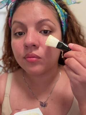 Probando el famoso SKIN1004 Zombie Pack Power. Una mascarilla de cuidado facial que ayuda a dejar la piel con una apariencia más suave, firme y luminosa. #SKIN1004 #tiktokshopcreatorpicks #koreanskincare #centella #skincare @SKIN1004 US