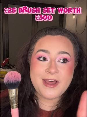 @PLOUISE is hitting us with absolutely insane savings #dealdrops #tiktokmademebuyit #plouise #makeup #makeupbrushes