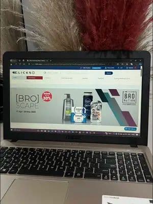 Clicks has our back with the Broscape, bros.💙 Shop the participating products using the link in my bio, swipe your Clicks Clubcard and stand a chance to win yourself R1 000 cash back weekly.🥳
Follow these two easy steps:
1: Shop the Broscape products using the link.
2: Swipe your Clicks Clubcard and stand a chance of winning R1 000.
#Ad #ClicksBroNation #ClicksBroScape #Grooming
@clicksza
