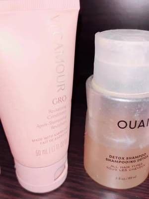 At the moment, these are the products I recommend they smell wonderful and I recommend #ShowerRoutine ##vegamour #ou#ouaio#doveovebrasil @Dove Beauty & Personal Care @ouai @VEGAMOUR #loccitane @LOCCITANE #TreeHut @Tree Hut @Caudalie #caudalie #meidu #hautdropsdntheglow ##TikTok##TikTokShop##TikTokCreator##Selfcare ##BodyCare##ShowerRoutine