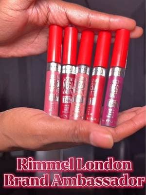 Long lasting mega matte lipstick @rimmellondonus 💄Rock me purple ! cant wait to try these on my next video ✨🤗 #mattelipstick #lipcombo #rimmellondon #brandambassador