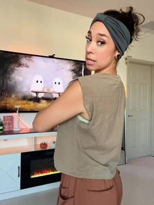 Ohh man I love this set of muscle teeโs these are so cute and comfortable plus the colors are awesome! ๐คฉ #americanapparel #muscleteeforwomen #muscletee #ttsfashionfam #tiktokshopcreatorpicks