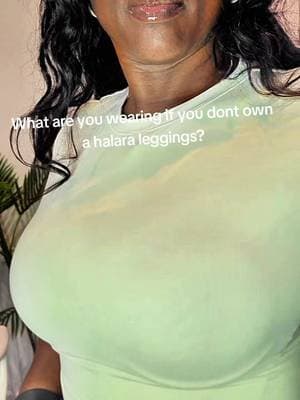 You dont a halara leggings? The tummy control, snatch and butt lift is insane #halara #halaraleggings #tummycontrol #highwaisted #tiktokmademebuyit