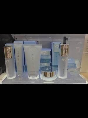 #AD The No7 Prime Forever Range uses Glaciology technology and is all about supporting your skin’s natural renewal as visible aging can accelerate by up to 50% in your 30s. It designed to help boost hydration, strengthen the skin barrier, and target early signs of aging like fine lines and loss of firmness before they become more noticeable. At 32 years young this range is definitely one for me, it isn't about not ageing, but instead about preserving my skin in its visible prime. @No7 #No7Beauty #Glaciologytechnology #no7BeautyCommunity Affiliate to the No7 Beauty Community - https://community.no7beauty.co.uk/s/stubbs94