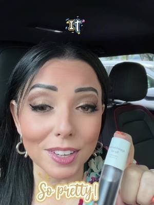 GLOSSY LIPS WITHOUT THAT STICKY FEELING?! ππ I'm trying this Korean lip oil from Nooni, and you know I love discovering new beauty products! π°π·β¨ π Glossy, juicy-looking finish β¨ Easy lip application π Perfect for a shiny lip look π Putting the texture and shine to the test! Now tell meβ¦are you TEAM LIP OIL or TEAM LIP GLOSS? π π Tap the orange shopping cart to shop! #Nooni #KoreanBeauty #LipOil #tiktokshopblackfriday #IvyMadeMeBuyIt