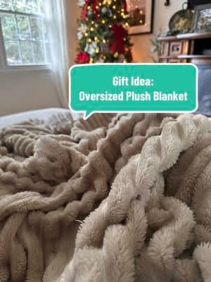 Cozy up in comfort with this oversized plush blanket - perfect for those chilly nights! Shop now and experience ultimate warmth and luxury! @Bedsure #tiktokshop #tiktokshopfinds #bedsure #blanket #blanketlife #tiktokshopblackfriday #tiktokshopcybermonday #tiktokshopholidaydeals #blackfriday #cybermonday #seasonalessentials #holiday #holidaycountdown #gift #giftideas